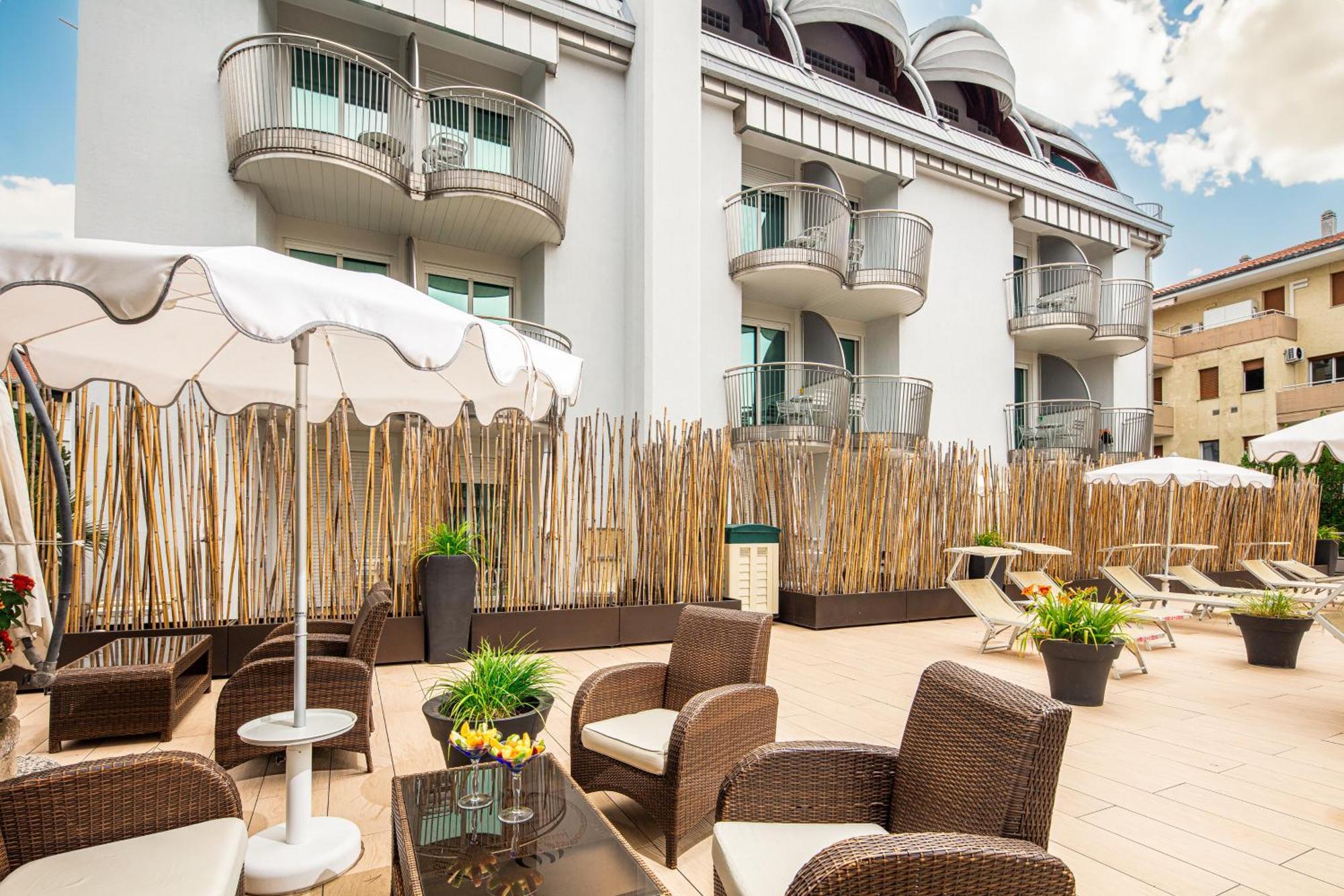 Park Hotel Lignano Sabbiadoro Zewnętrze zdjęcie
