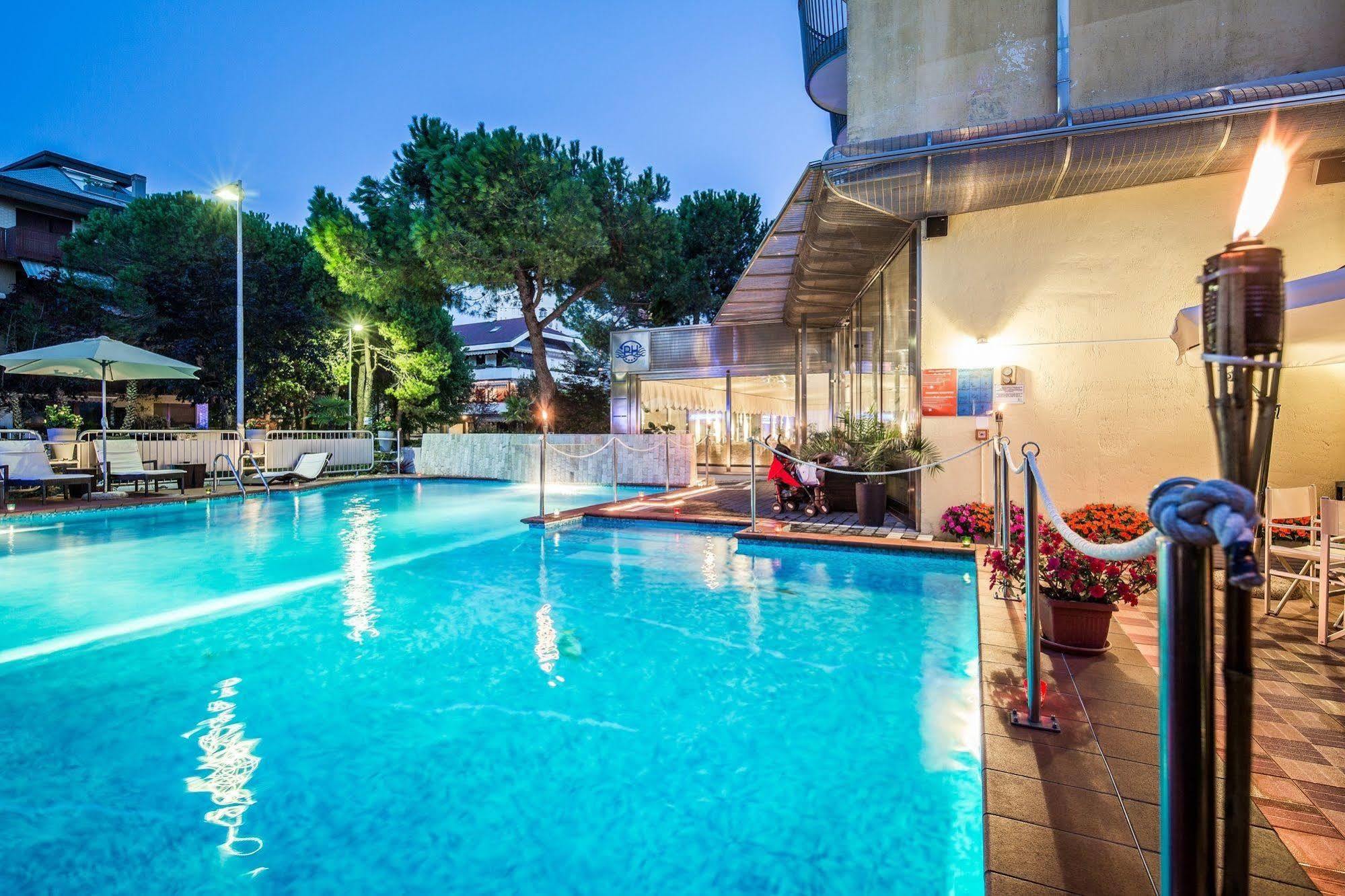 Park Hotel Lignano Sabbiadoro Zewnętrze zdjęcie